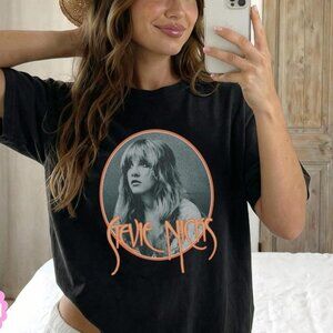 Stevie Nicks Inspired T-Shirt, Retro Music Graphic Tee